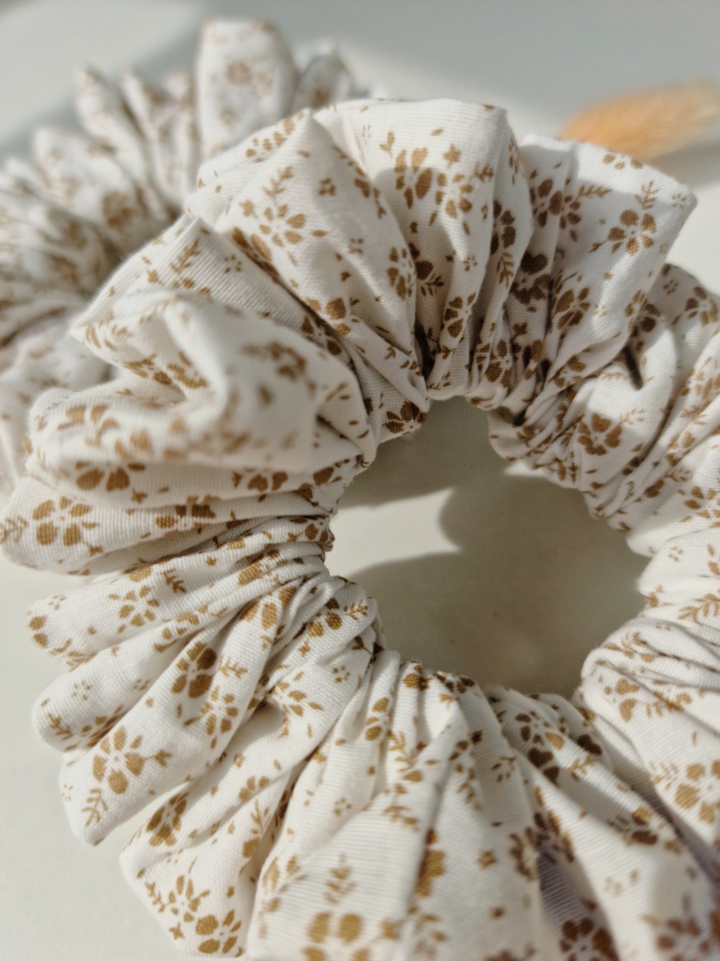 Scrunchie "Little Blossoms"