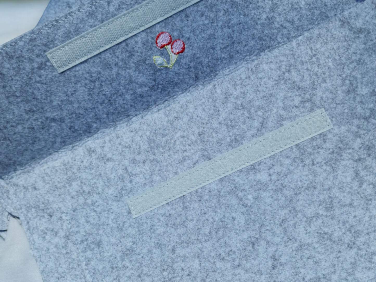 Be a Cherry "Notebook-Tasche"