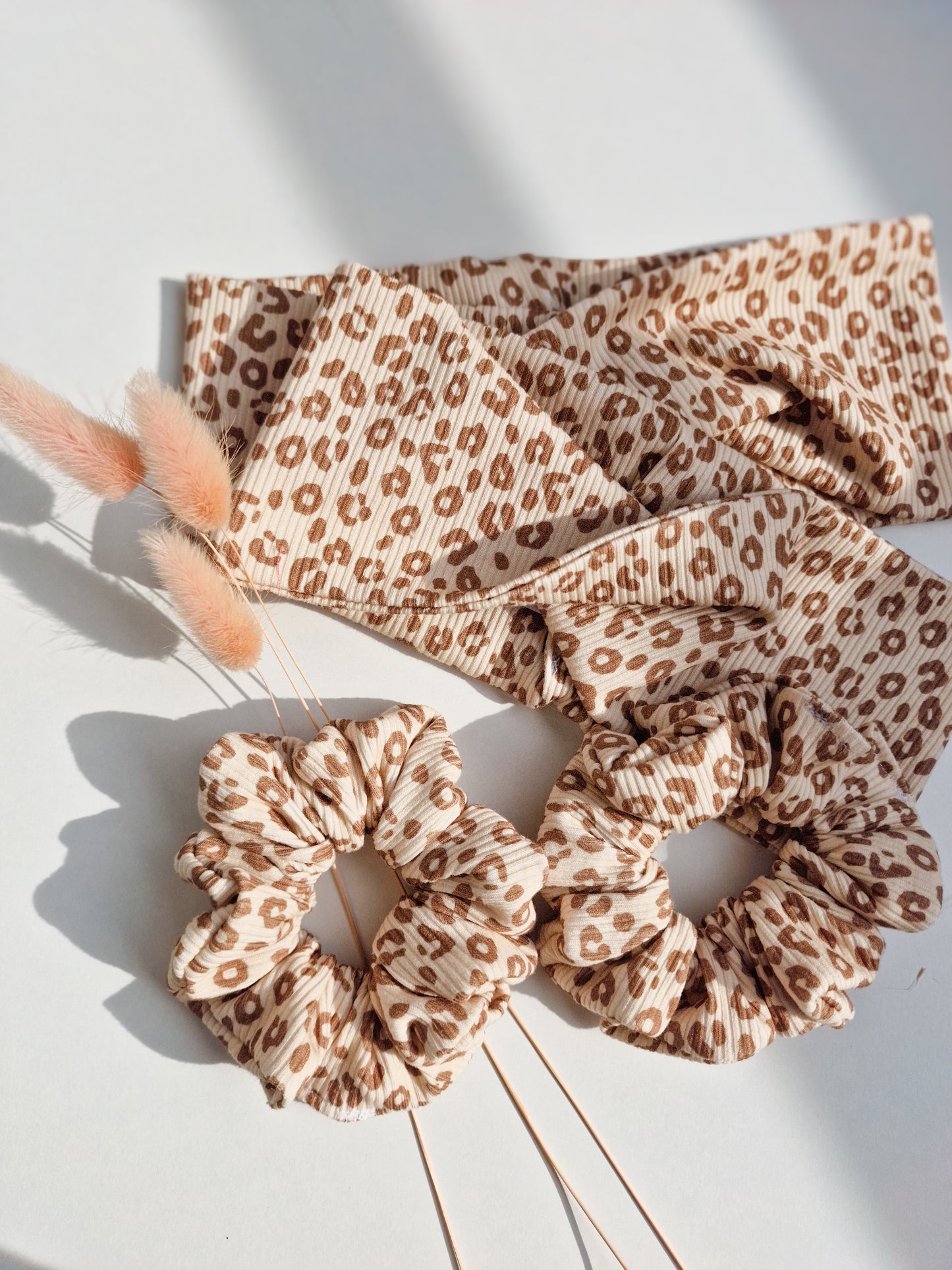 Haarband & Scrunchie"Beige Leo"