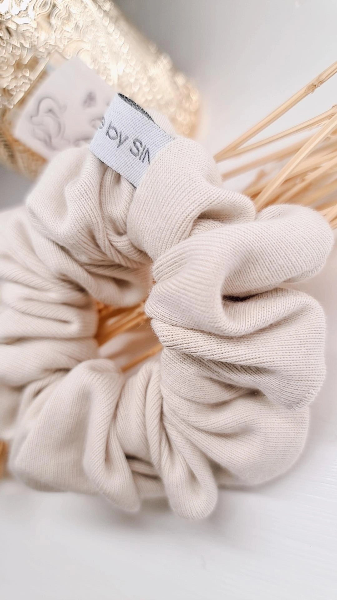 Scrunchie "Neutral Dream"