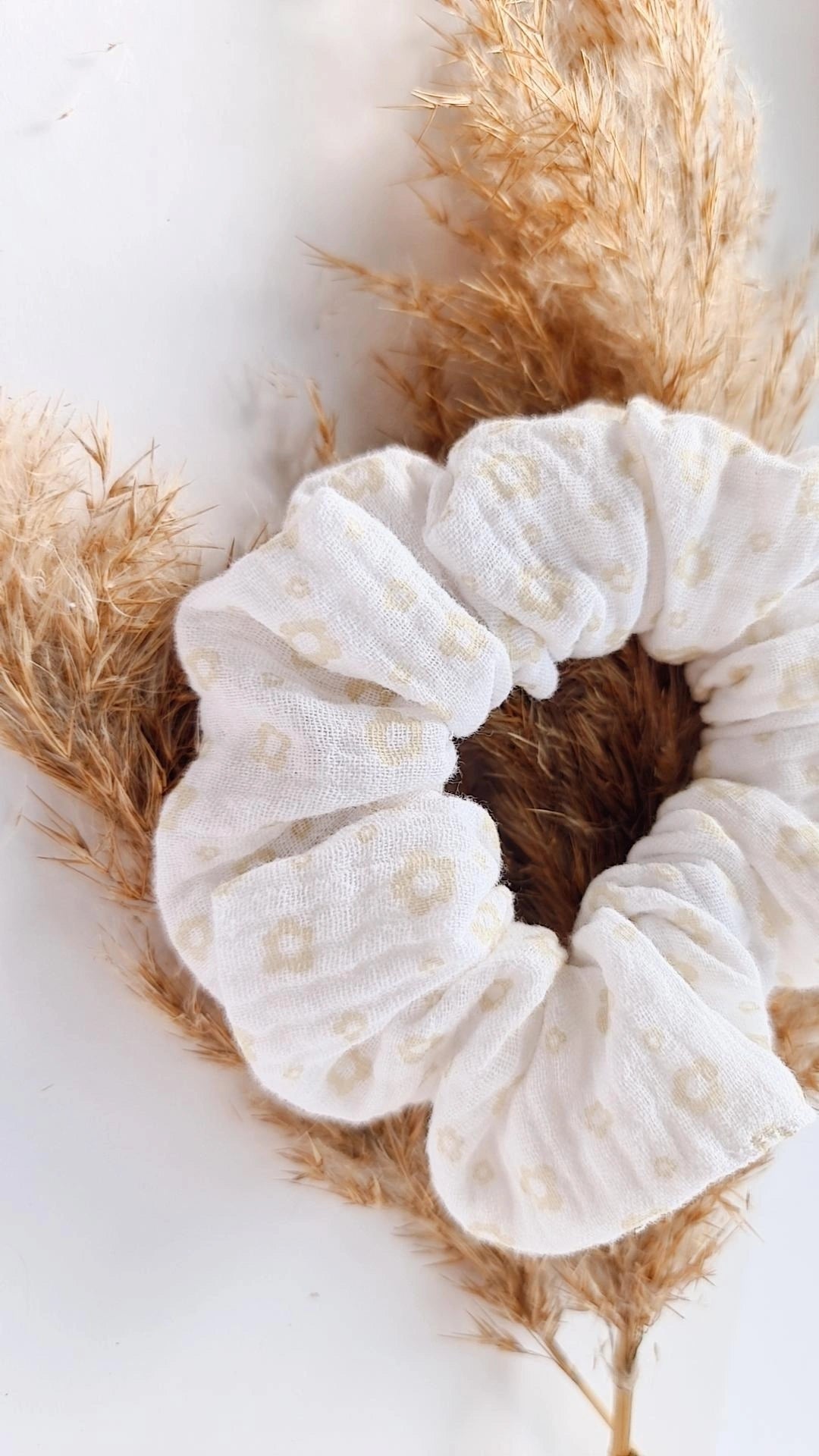 Scrunchie "Floral Breeze Musselin"