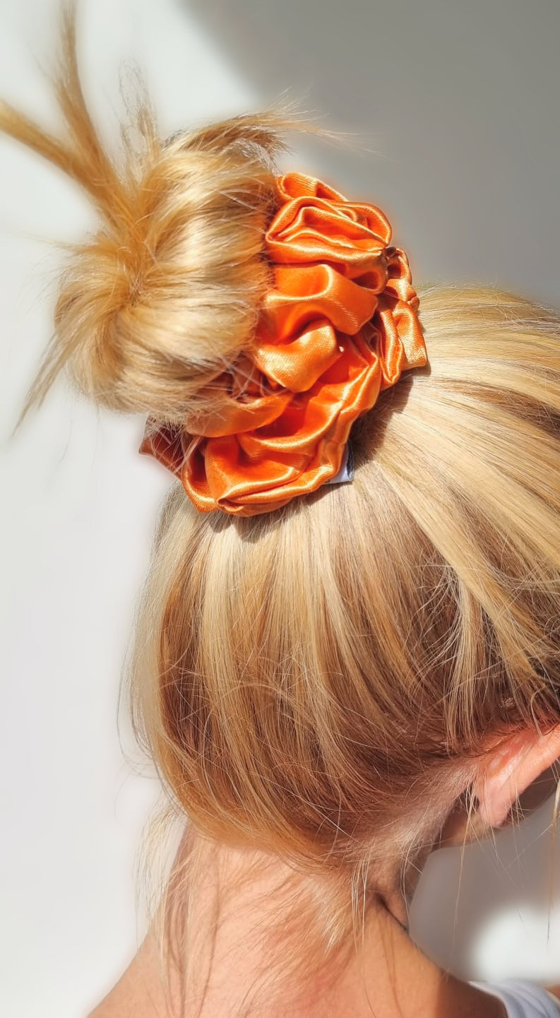 Scrunchie "Silk Elegance"