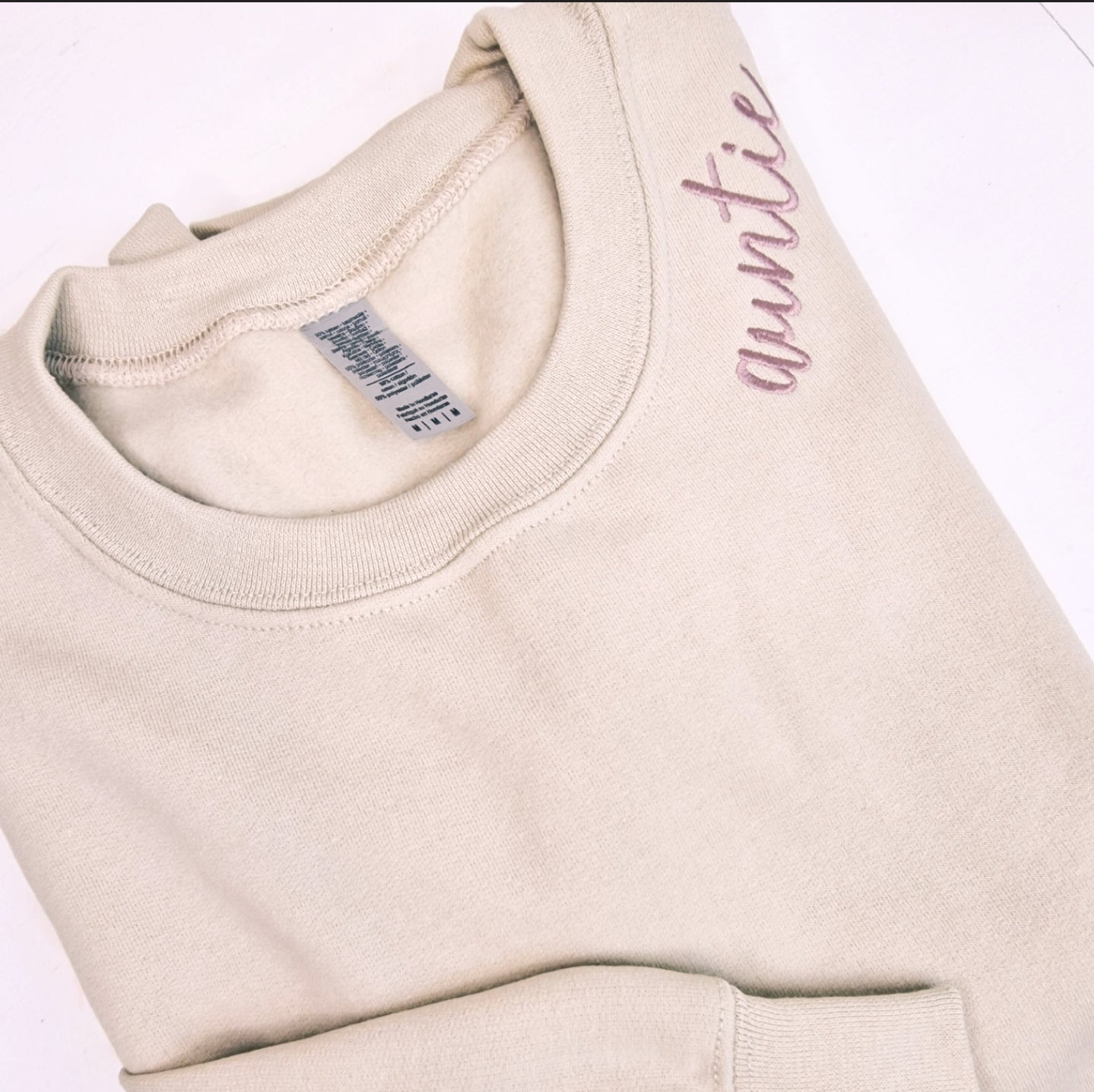 Damen Sweater/Tshirt "Auntie" [Tante] geschwungen